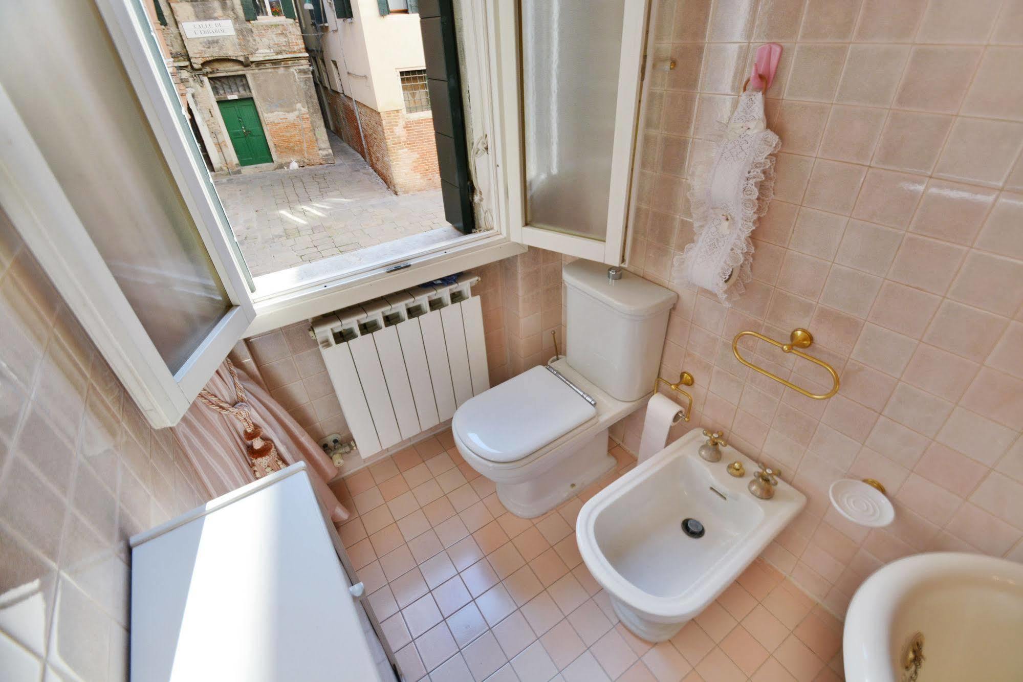 Apartamento Ve.N.I.Ce. Cera Casa Del Sol Venecia Exterior foto